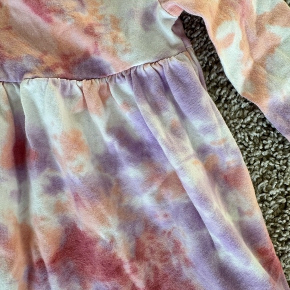 Old Navy Baby Girl Purple Tie-Dye Long-Sleeve Dress Spring dress Size 0-3 months - Picture 4 of 6